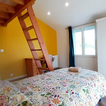 Magnificat Pyrenees Calme 14 Pers Holiday home Loubajac