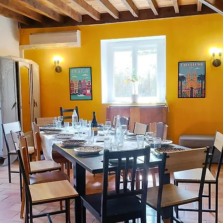Magnificat Pyrenees Calme 14 Pers Holiday home *