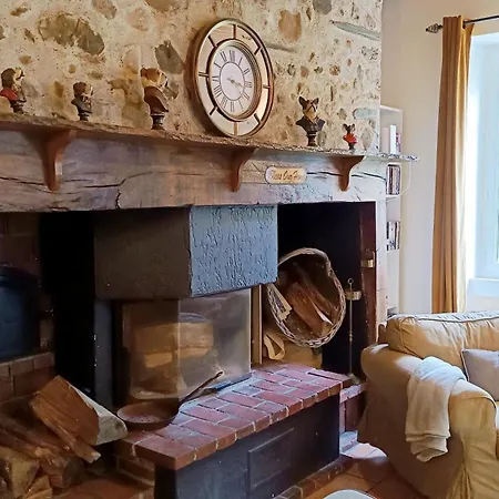 Magnificat Pyrenees Calme 14 Pers Holiday home Loubajac