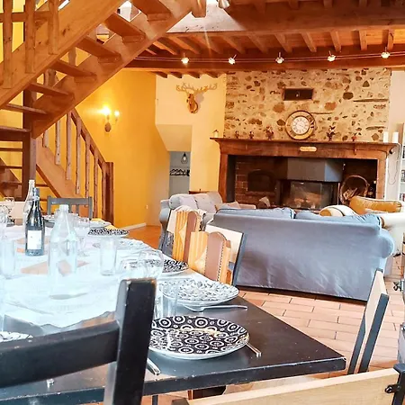 Holiday home Magnificat Pyrenees Calme 14 Pers Loubajac